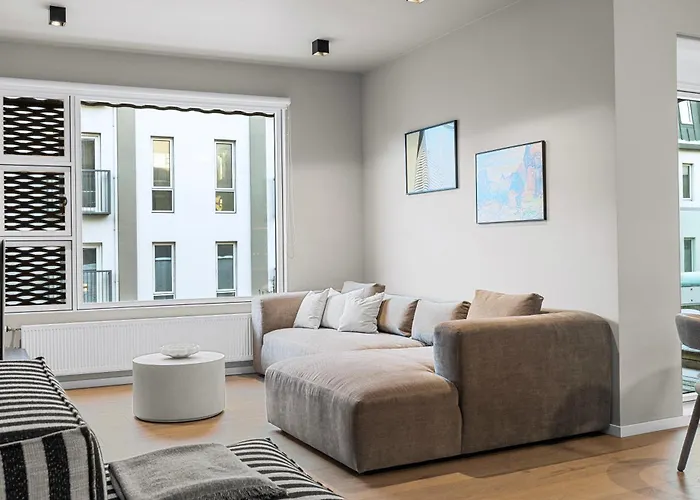 City Lux 2Br & 2Ba With Free Parking City Center