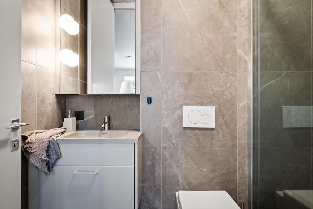 Lux 2br & 2ba With Free Parking Center Reykjavík