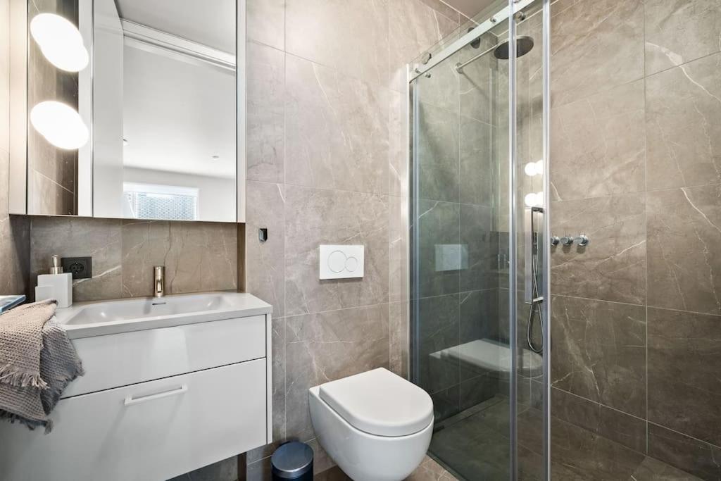 Lux 2br & 2ba With Free Parking Center * Reykjavík